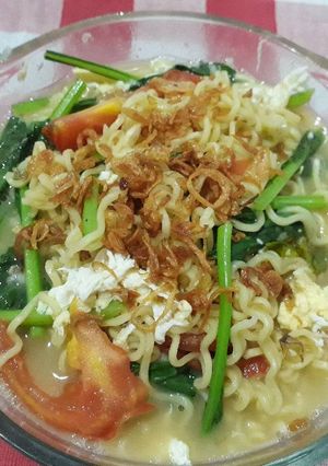 Foto resep Indomie kuah plus2 enak