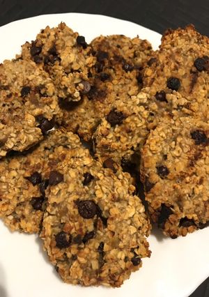 Una foto de Galletitas de avena y banana con chips de chocolate