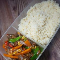 Couscous and gizzard stir fry A picture of Couscous and gizzard stir fry.