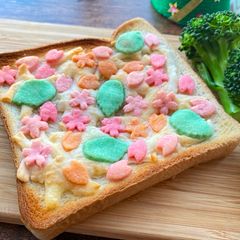 A picture of Kawaii Cheese Cookie Cheese Toast.