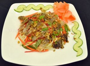Hình của món Gỏi xoài khô cá sặc dân dã đãi khách.