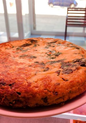 Una foto de Tortilla de patatas con espinacas