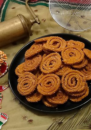 A picture of Rice flour Chakli (murukku).