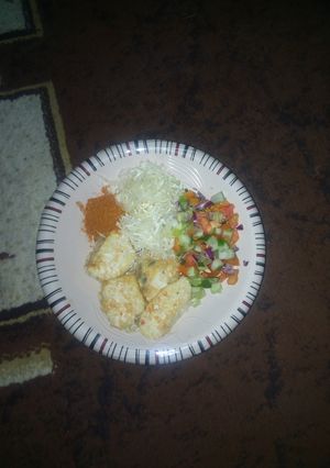 A picture of Awara da Kwai mai vegetables.