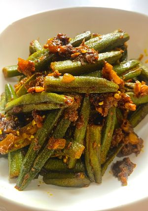 A picture of Bharwaa Bhindi/Okra.