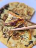Pajeon 🇰🇷 Panqueque de cebolla de primavera 🍃Plato tradicional surcoreano para días de lluvia ☔