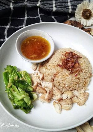 Foto resep Nasi hainan with tumis garlic ceciwis