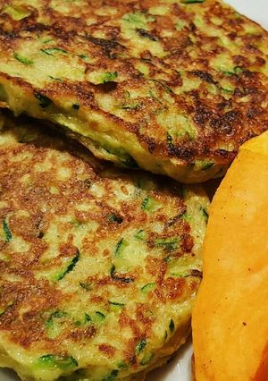 Sajtos cukkinifasírt recept fotója