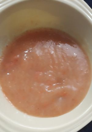 A picture of Banana and carrot meal.