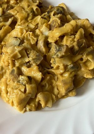 Csiperkegomba vadasan kockatésztával recept fotója