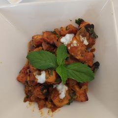 A picture of Chicken masala.