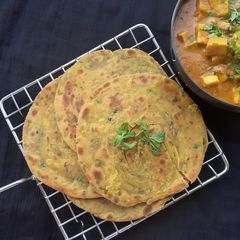 A picture of Pudina (mint) Laccha Paratha.