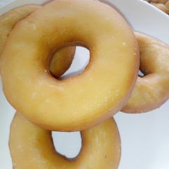 A picture of Doughnut 🍩🍩.