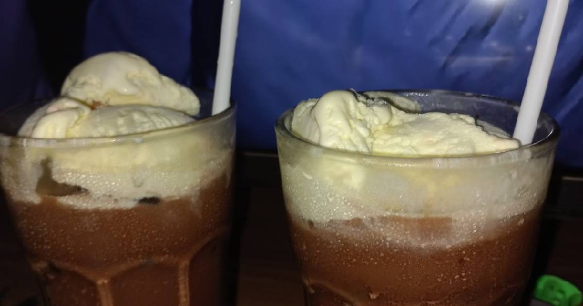 Resep Dark choco float oleh Dee - Cookpad