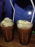 Dark choco float