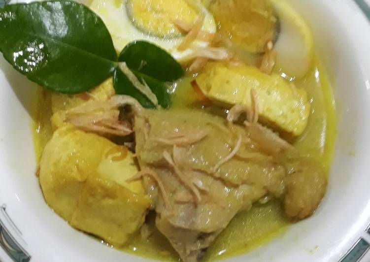 Opor ayam tahu