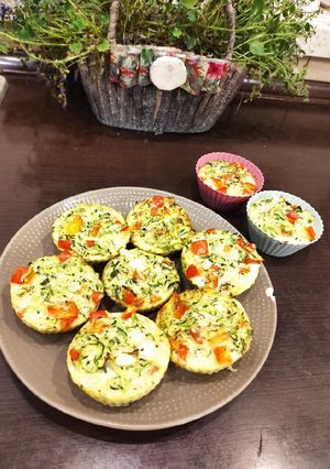 Zdjęcie przepisu Fit muffinki cukiniowe.