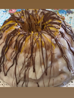 Una foto de Budin de limón glaseado