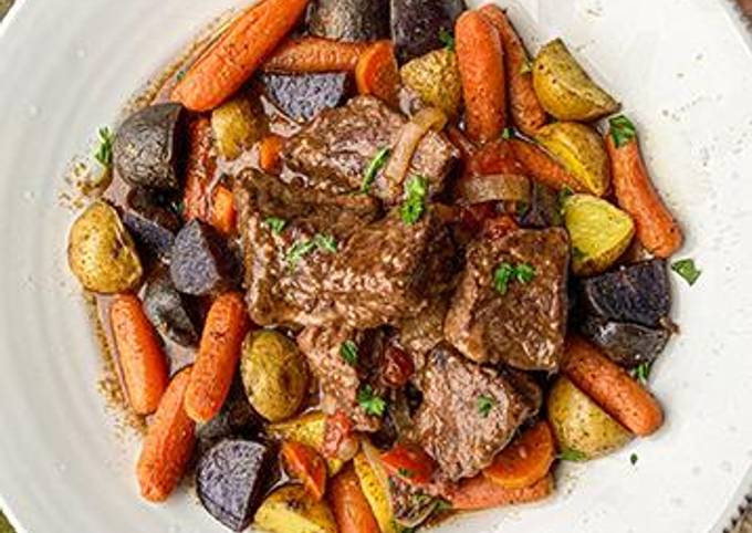 Braised Wagyu Roast with Carrots and Potatoes