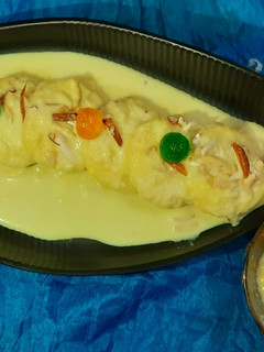 A picture of Bread Rasmalai.