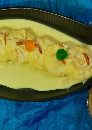 A picture of Bread Rasmalai.
