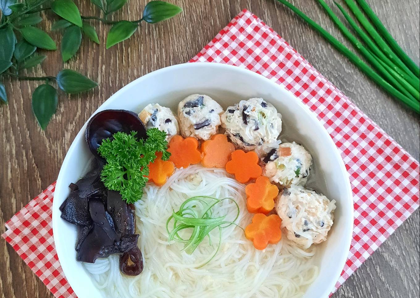 Cara Gampang Menyiapkan Bakso Lohoa yang Enak Banget