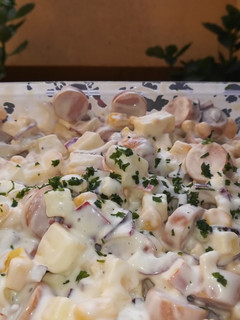Virslisaláta 🌽🧀🍎 recept fotója