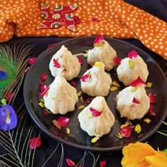 A picture of Instant Poha Modak.