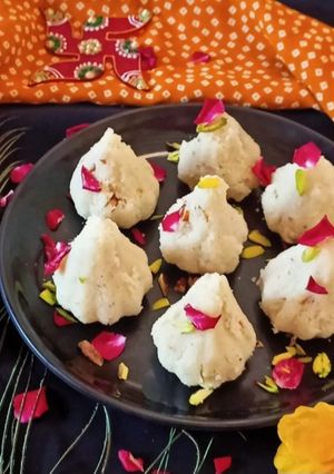 A picture of Instant Poha Modak.