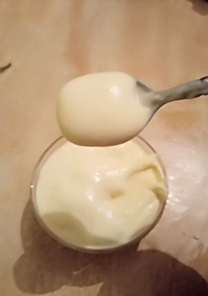 صورة لوصفة مايونيز ببيضة كاملة اسهل مايكون