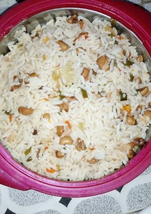 A picture of Farar jolof din shinkafa da wake.
