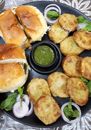 A picture of Shami Kebabs.