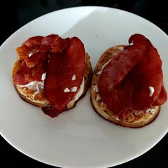 A picture of My Soft Cheese & Bacon on Crumpets 😃.