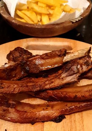 A picture of Easy pork ribs.
