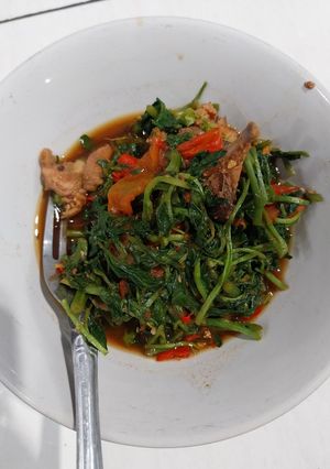 Foto resep Tumis selada ayam