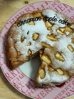 Foto resep Cinnamon apple cake (with palm sugar)