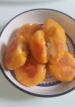 Hình của món Bánh khoai lang phomai cho bé.