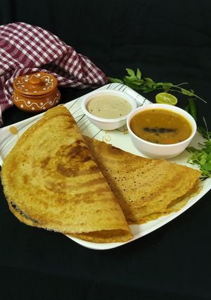 क्विनोआ डोसा और चटनी रेसिपी मुख्य फोटो