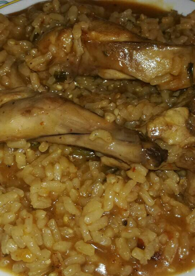 Una foto de Arroz meloso con conejo