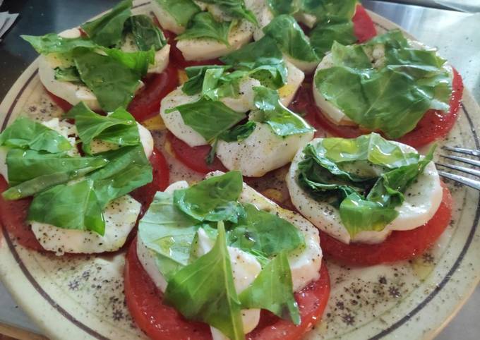 Step-by-Step Guide to Prepare Any-night-of-the-week Caprese Salad