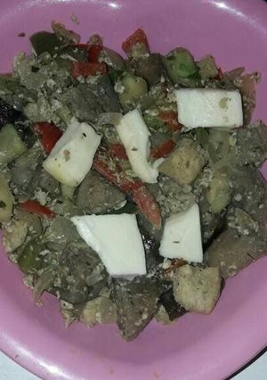 Una foto de Revuelto de vegetales y pollo (bebes)