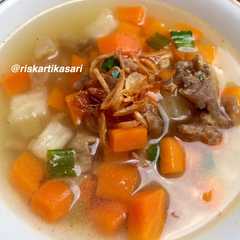A picture of Sayur Sop.