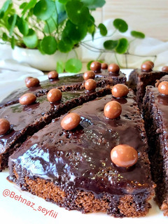 عکسی از دستور کیک شکلاتی با سس شکلاتی 🍫 (کیک در پلوپز)