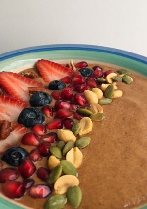 Una foto de Chocolate power smoothie bowl