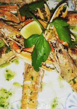 Foto di Scampi grigliati in salsa verde