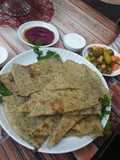 مطابق (خبز بالبصل)