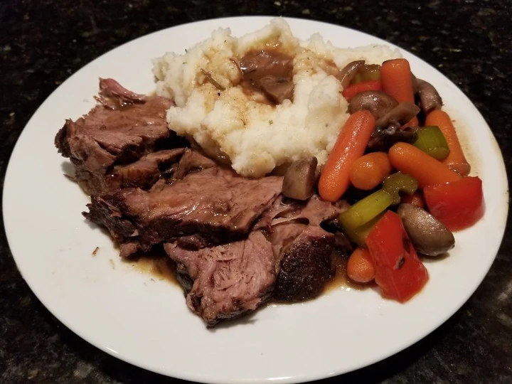Easy Steps to Make Yankee Pot Roast the Delicious Really delicious