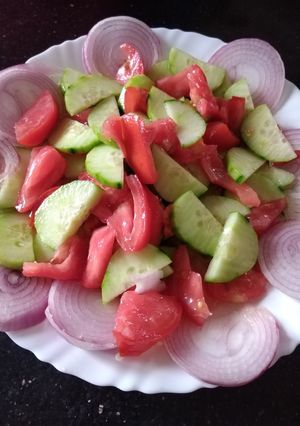 صورة لوصفة سلطة مشكله 😍🥗