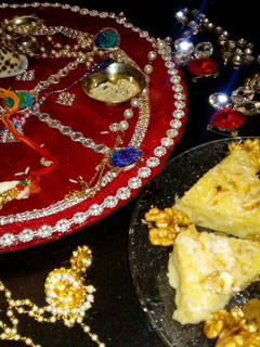 A picture of Cucumber mava barfi.