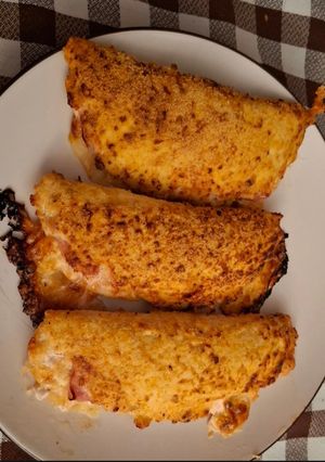 Una foto de Calzone de Pollo Sin Harinas